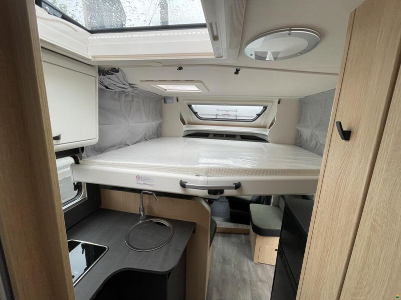 Sunlight Adventure T Ford 680