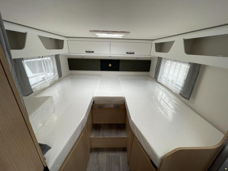 Sunlight Adventure T Ford 680