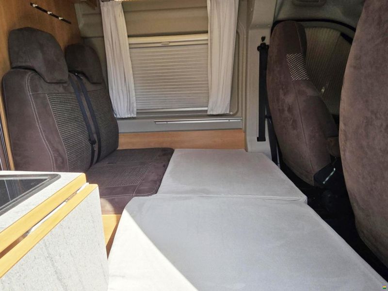 Pössl 640 2.3 MJ160 9-GANG AUTOMAT H3