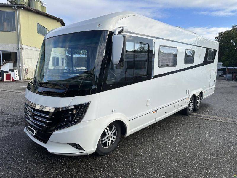 Niesmann-Bischoff Arto 83 F