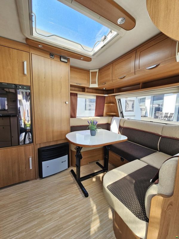 LMC Münsterland 503 E mit Eizelbett,Mover!