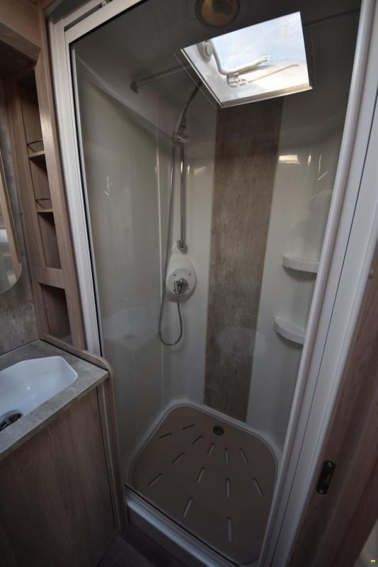 Kabe Royal 740 TDL KS E2