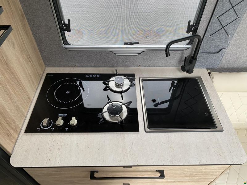 Eura Mobil Xtura XT 686 EF