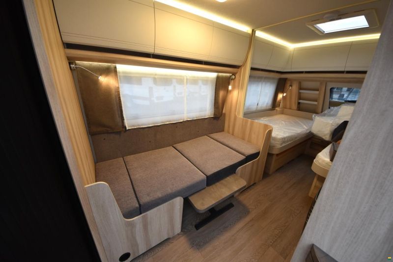 Hobby 460 SL De Luxe