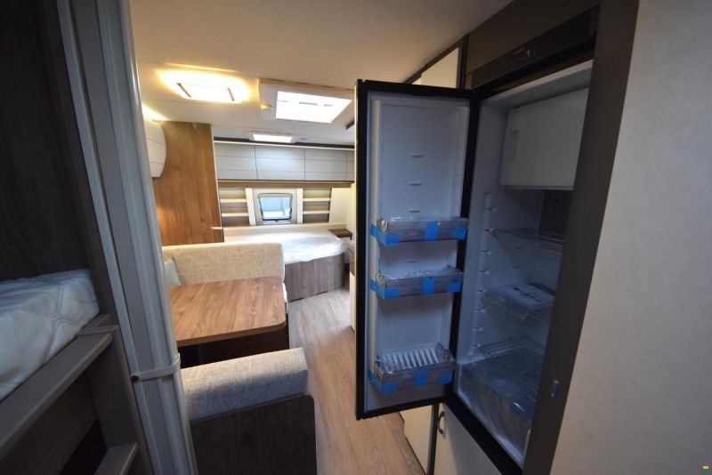 Hobby 545 KMF Excellent Edition