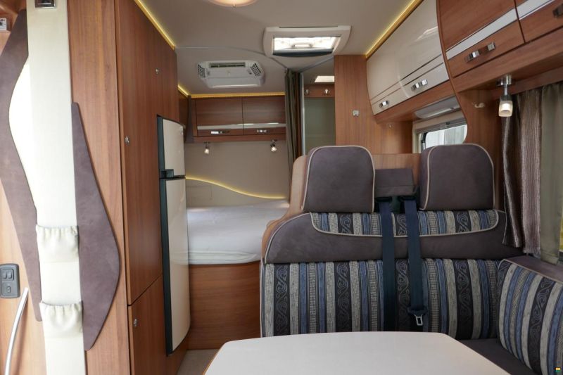 Eura Mobil Terrestra TT 670 SB