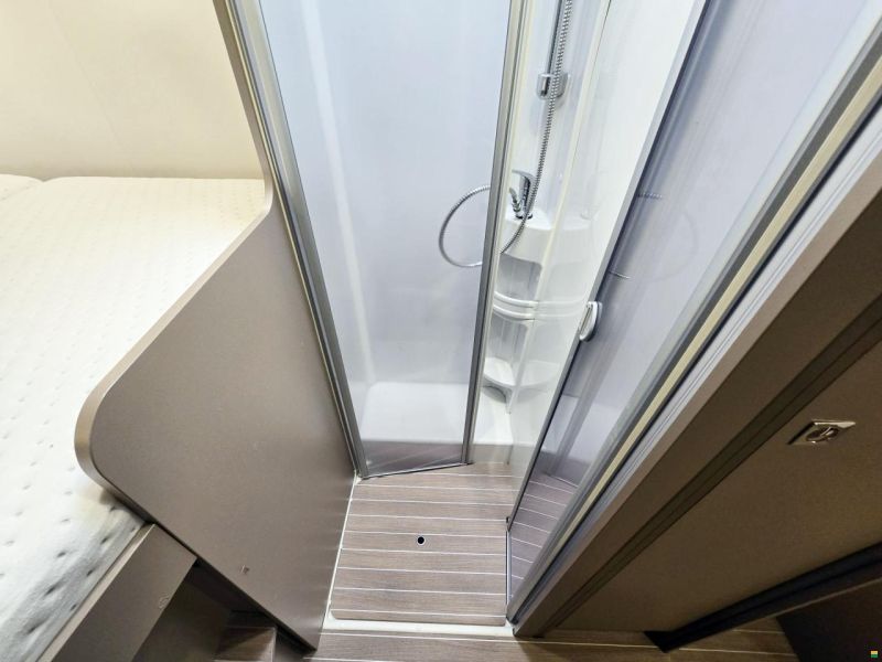 Etrusco T 6900 DB 2.3 MJ