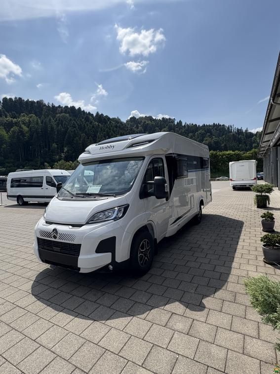 Hobby Ontour C 680 GE