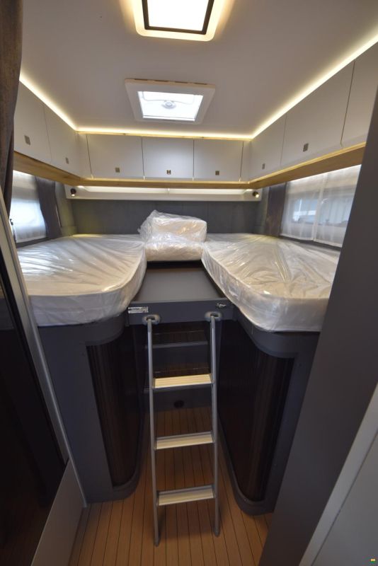 Hobby Prestige T 710 GE