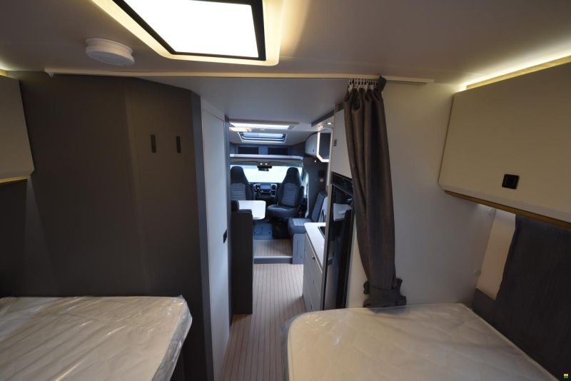 Hobby Prestige T 710 GE