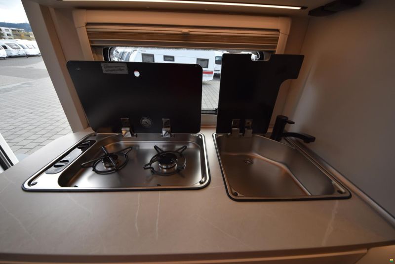 Hobby Prestige T 710 GE