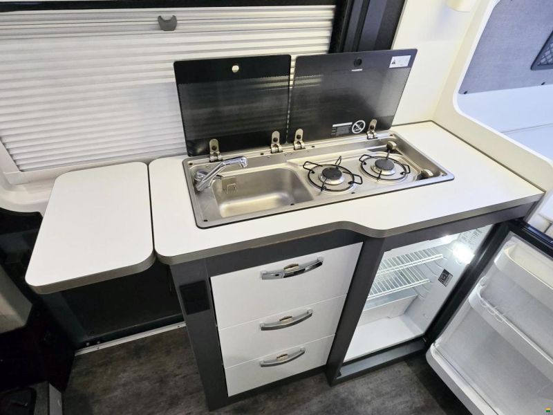 Pilote V 540 G Premium 2.2 MJ3 140