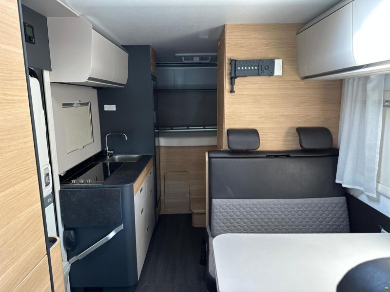 Adria Coral XL 600DP