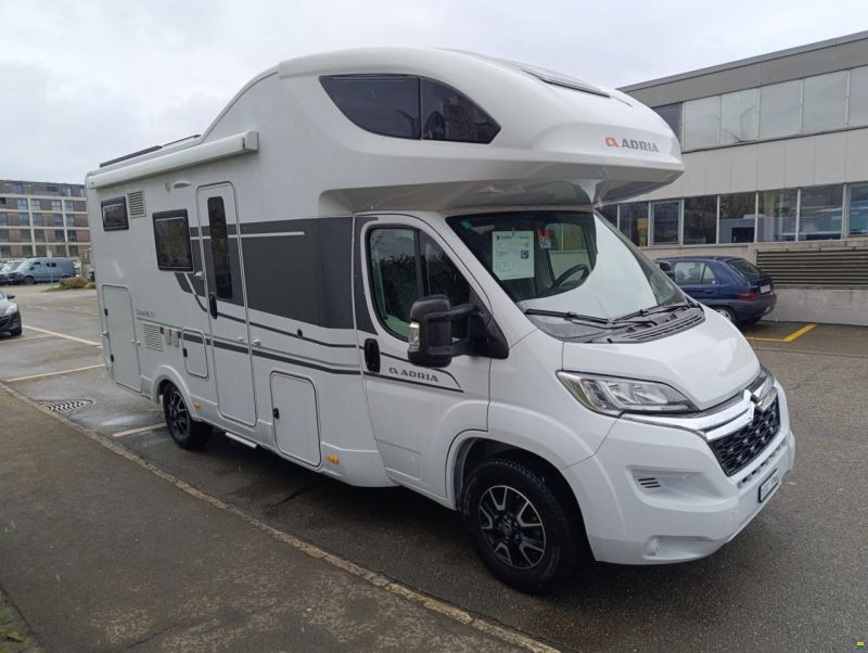 Adria Coral XL 600DP