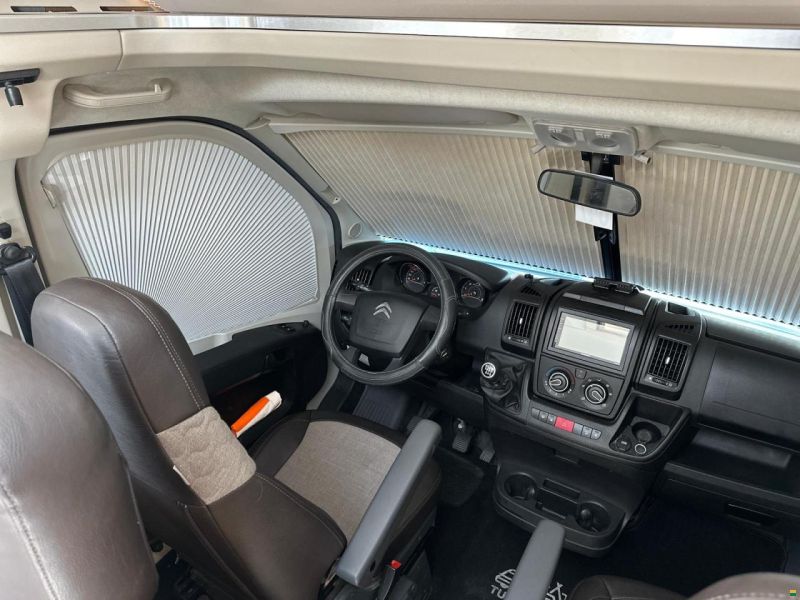 Adria Coral XL 600DP