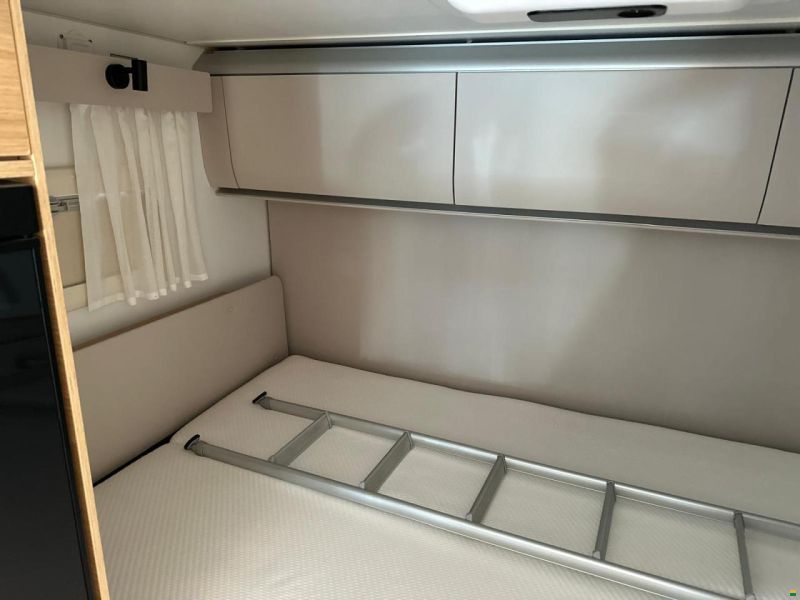 Adria Coral XL 600DP