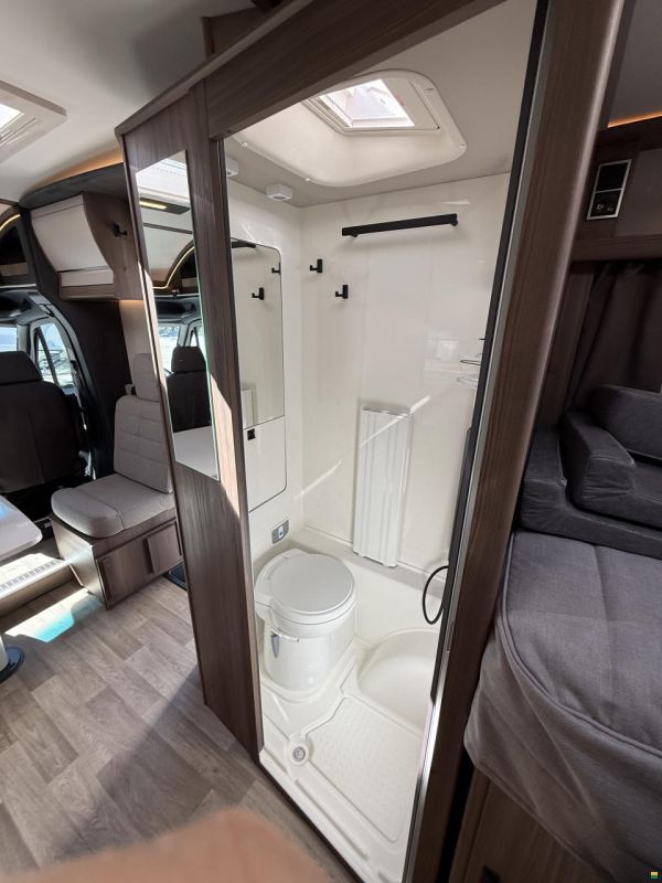 Kabe Novum 720 LGB Compact