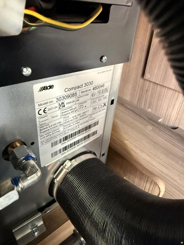 Kabe Novum 720 LGB Compact