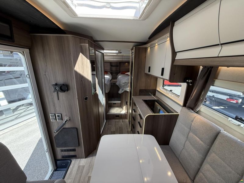 Kabe Novum 720 LGB Compact