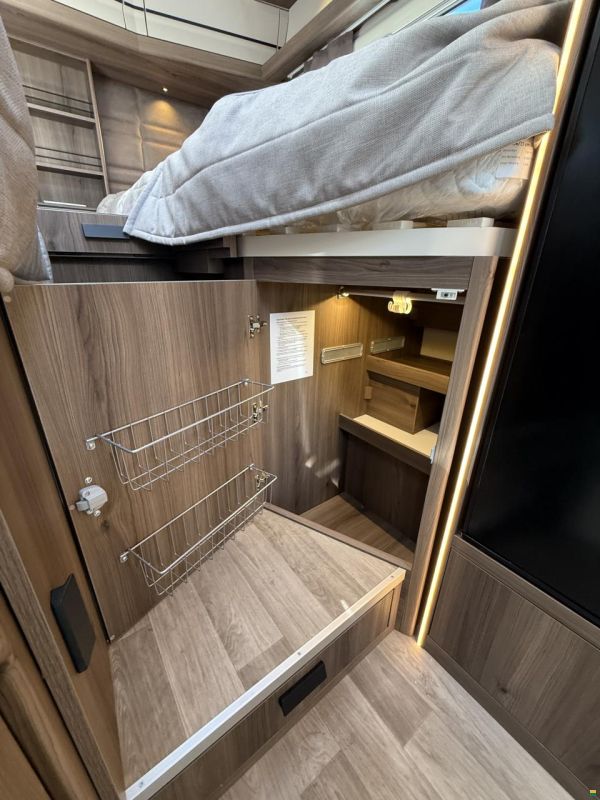 Kabe Novum 720 LGB Compact