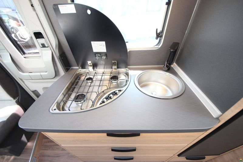 Knaus L!VE TI PLATINUM SELECTION 650 MEG (2025)