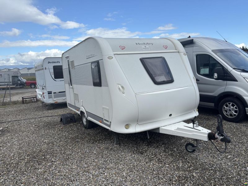 Hobby De Luxe 400 SFE