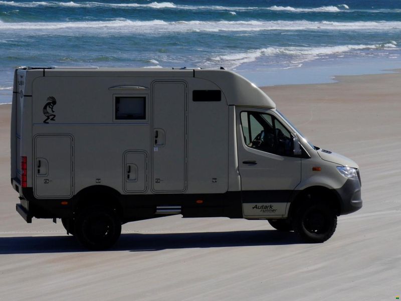 Reisemobil Woelcke Autark Runner R6 5950