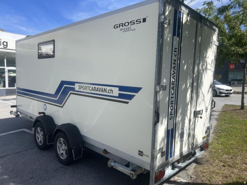 Sonstige Sports Caravan 5000
