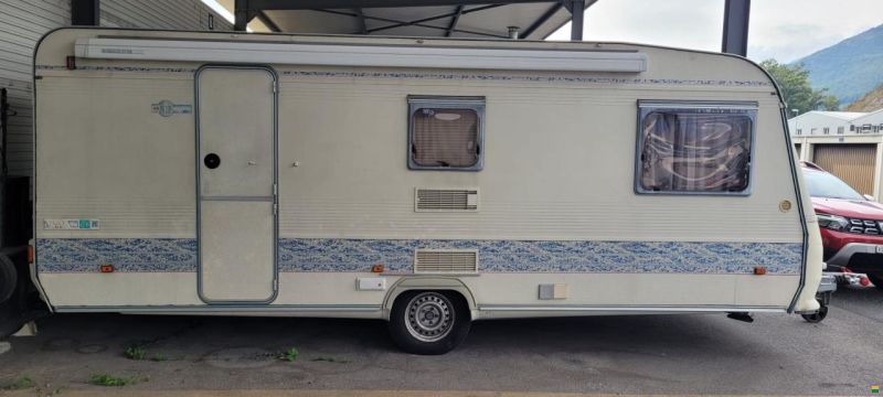 Adria Unica 5207 PK