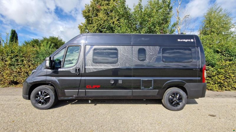 Sunlight Cliff XX 600