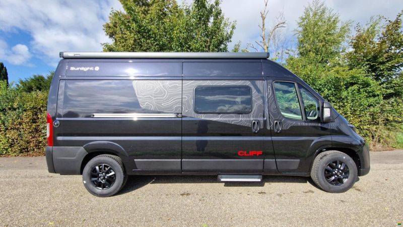 Sunlight Cliff XX 600