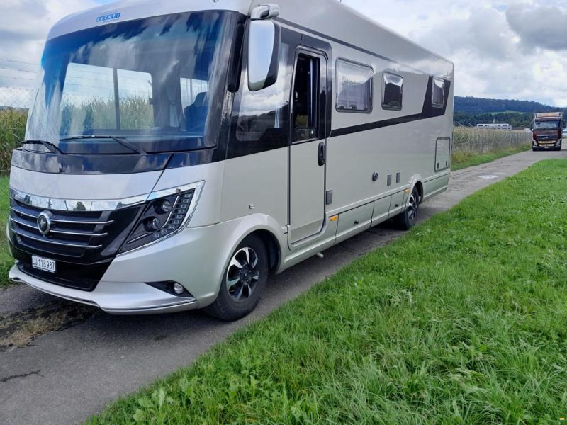 Niesmann-Bischoff Arto 79 F