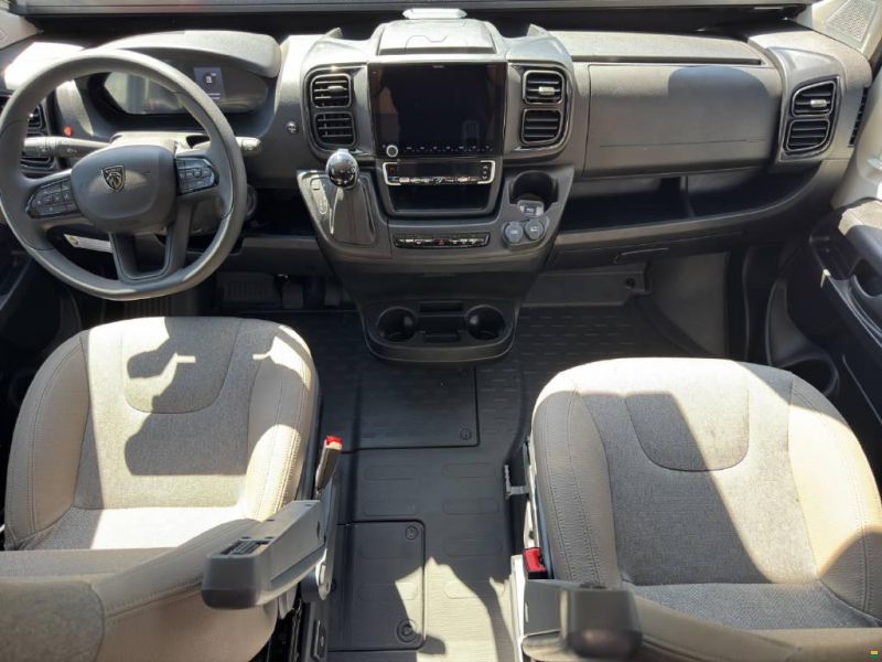 Bravia Mobil Swan 636 Swiss Edition