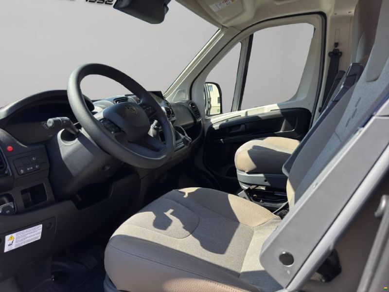 Bravia Mobil Swan 636 Swiss Edition