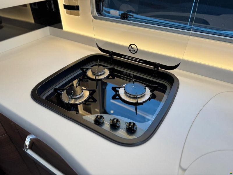 Concorde Charisma 910 LI