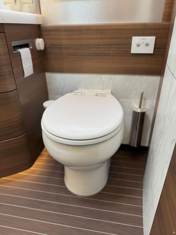 Concorde Charisma 910 LI