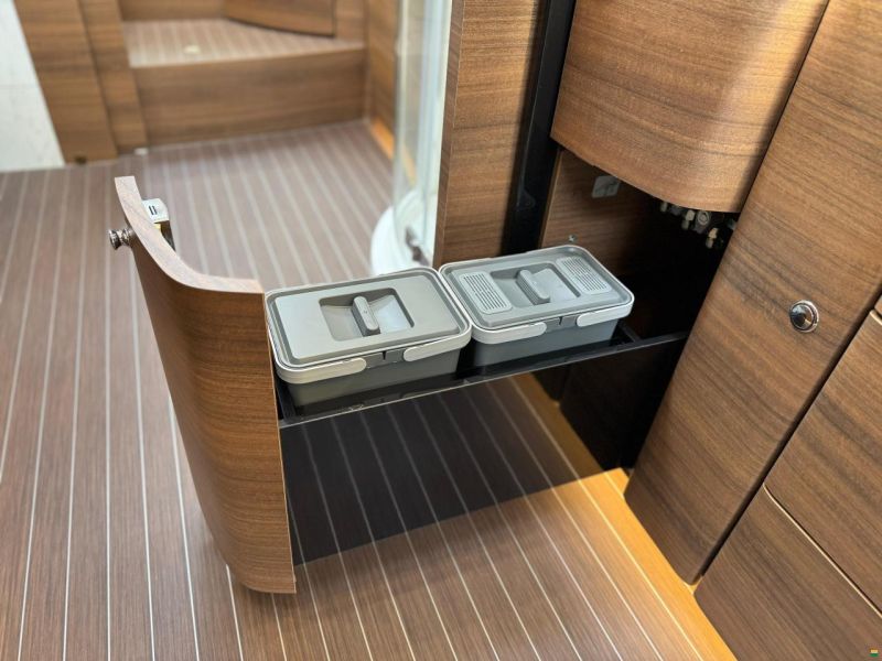 Concorde Charisma 910 LI