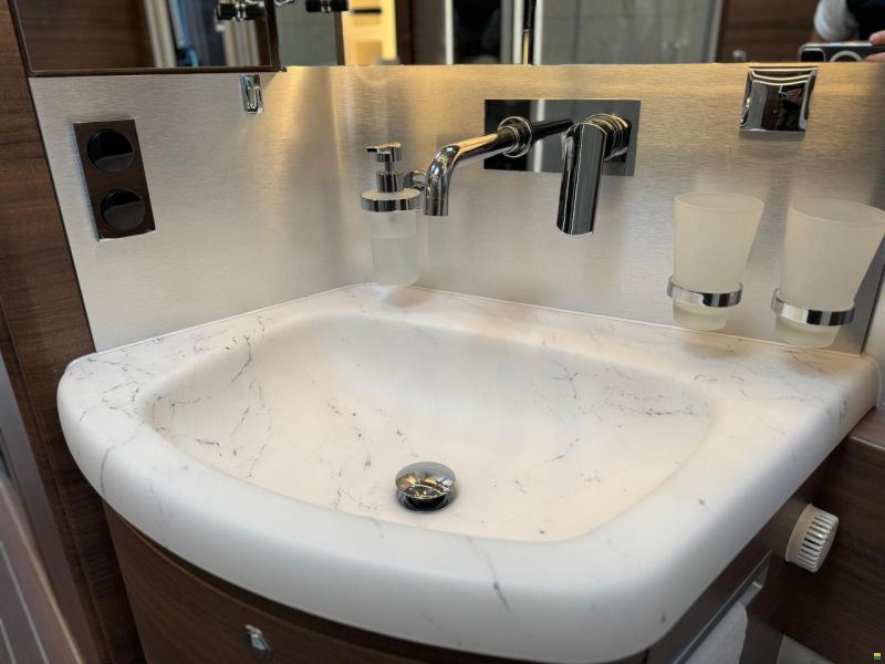 Concorde Charisma 910 LI