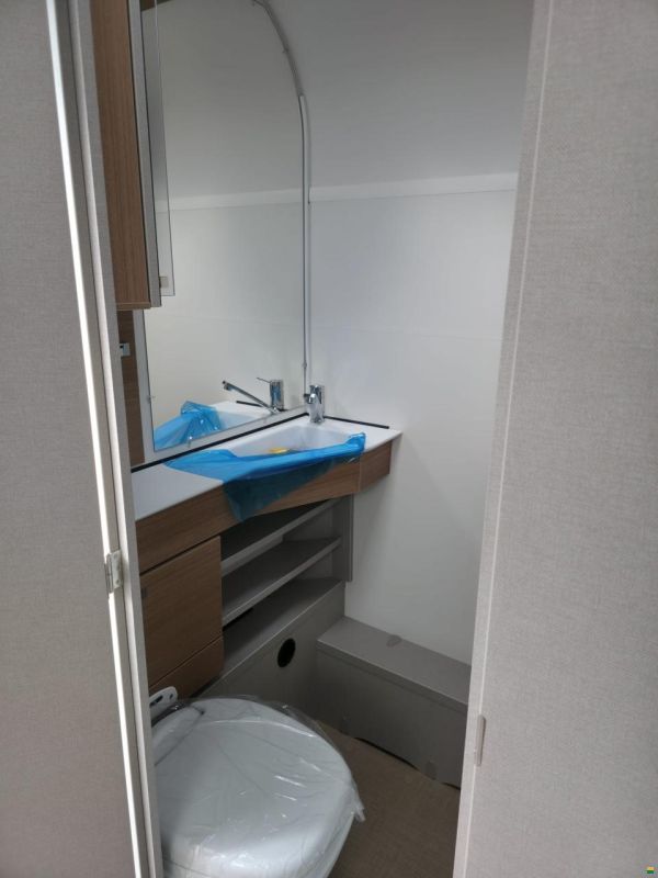 Bürstner Averso 560 TK Casa Pino