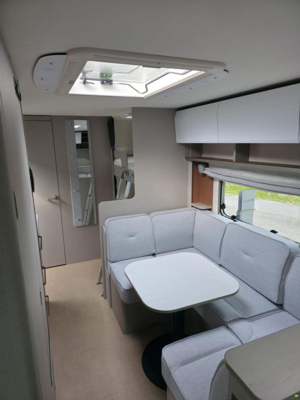 Bürstner Averso 560 TK Casa Pino