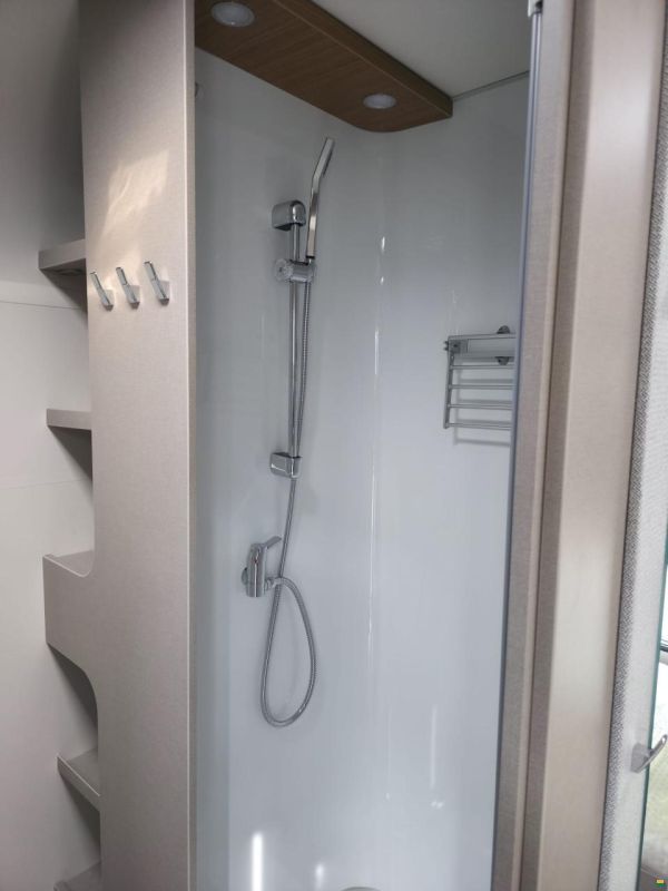 Bürstner Averso 560 TK Casa Pino