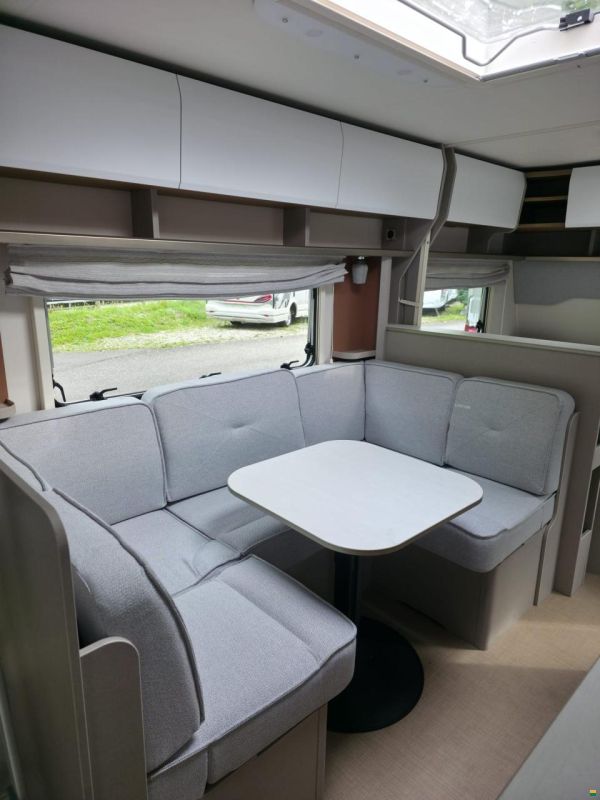 Bürstner Averso 560 TK Casa Pino