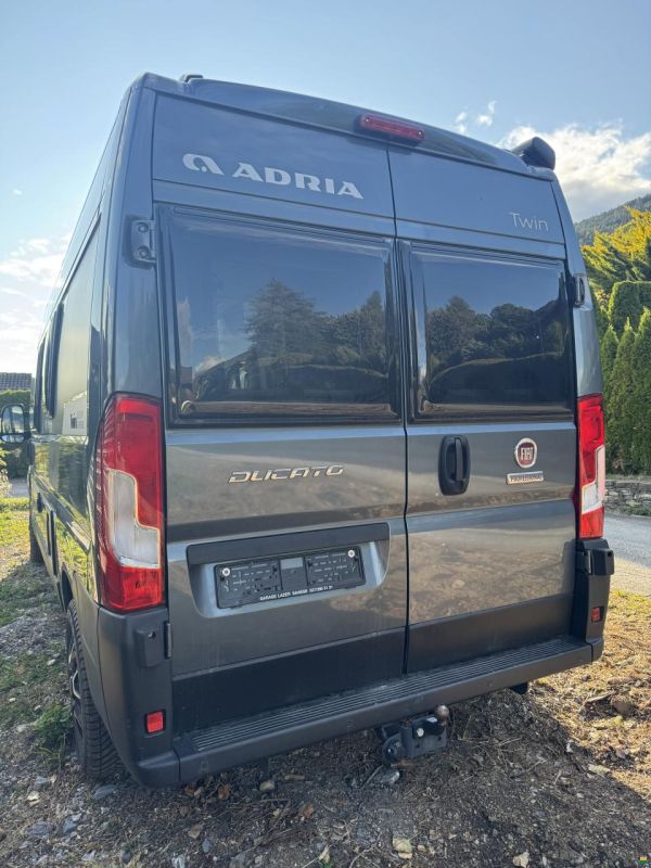 Adria Twin 600