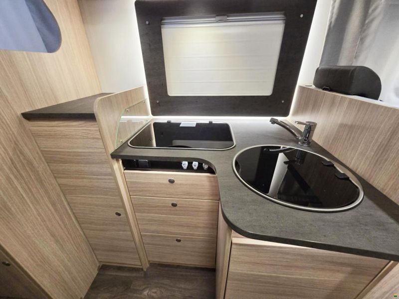 Sunlight T 67 S 2.2 MJ3 140