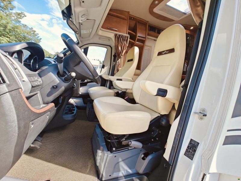 Carthago CHIC C-LINE T 4.8 - Automat 3.0d 177 PS