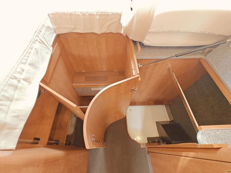 Carthago CHIC C-LINE T 4.8 - Automat 3.0d 177 PS