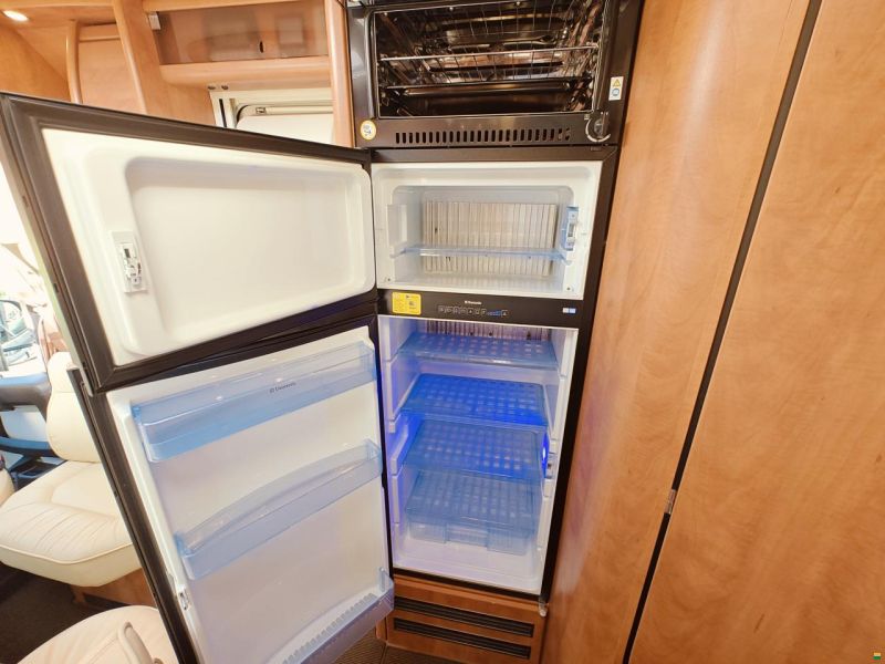 Carthago CHIC C-LINE T 4.8 - Automat 3.0d 177 PS