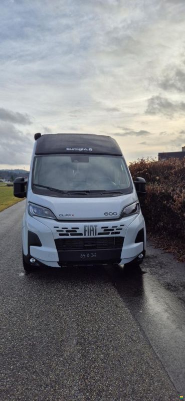 Sunlight Cliff X 600