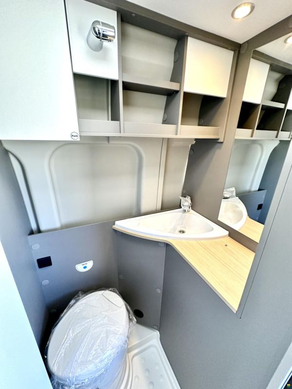 Fiat 2.2JTD 140PS LMC INNOVAN 640