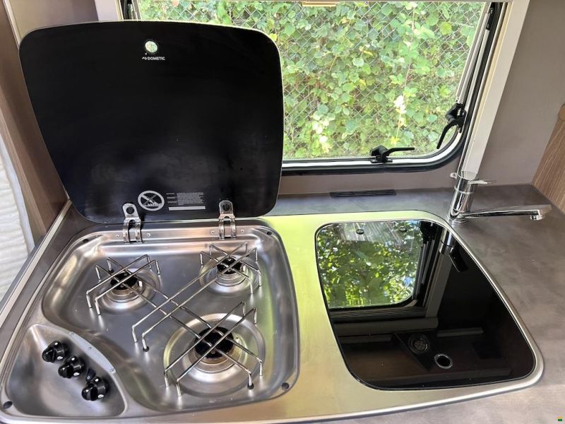 Bürstner Premio 460 TS